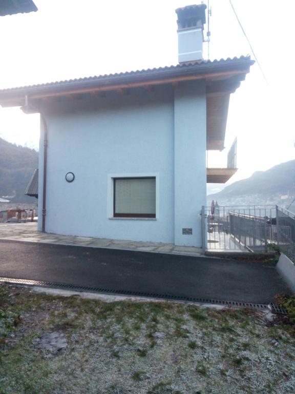 Casa Vacanze Chez Sapin Fenis Exterior foto